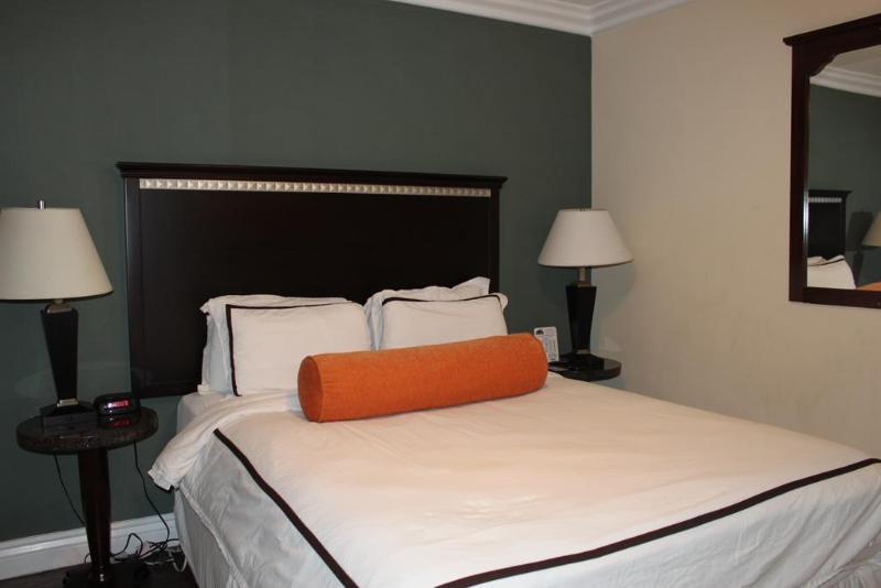 Travelodge By Wyndham Santa Maria Экстерьер фото